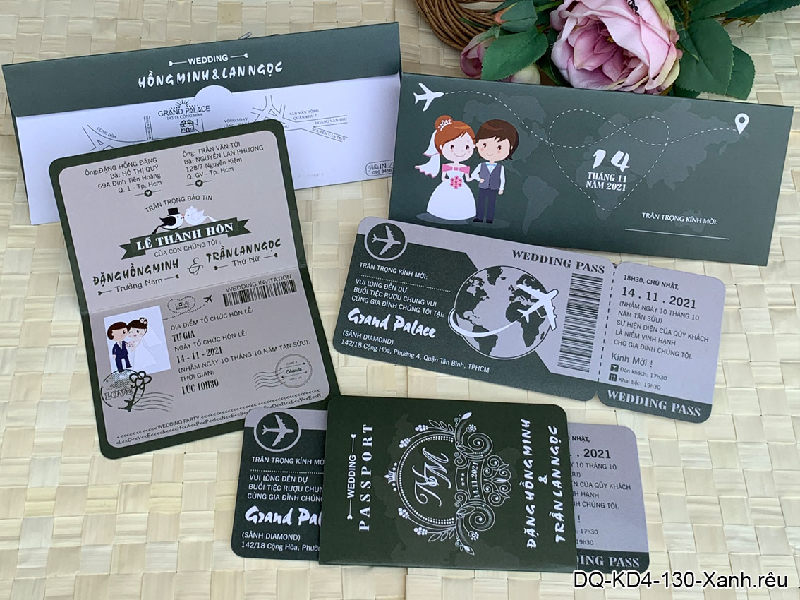 Thiệp cưới chibi in hình đáng yêu cùng passport