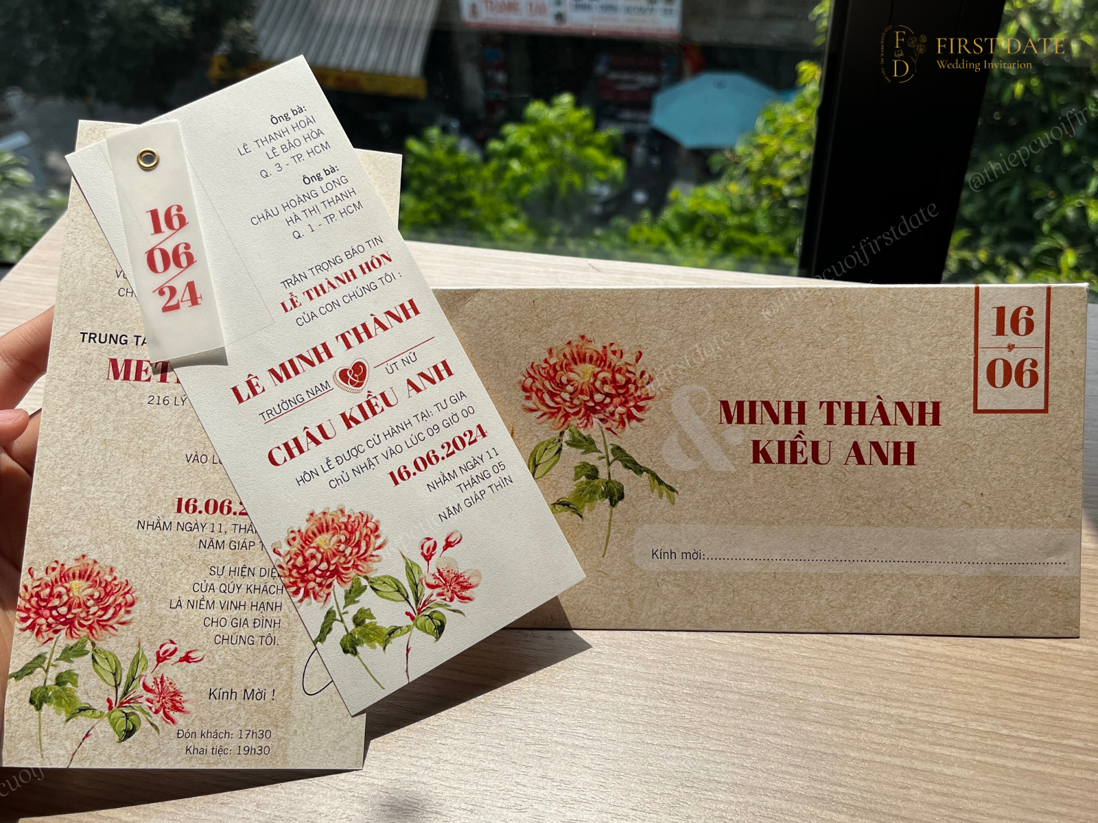 Những mẫu thiệp cưới hiện đại cho các cặp đôi năm 2024